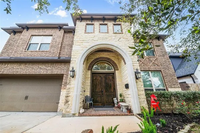 1312 Aldrich St, Houston, TX 77055 for Sale