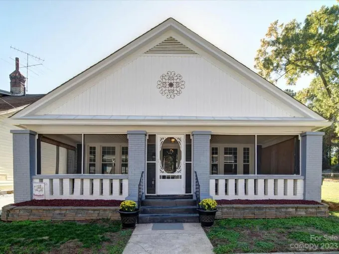 717 S JACKSON ST, Salisbury, NC 28144 Single Family Residence For Sale  MLS# 4082154