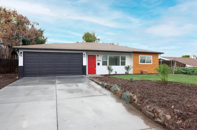 8442 Angila Dr, Santee, CA 92071 - MLS 240004555 for Sale