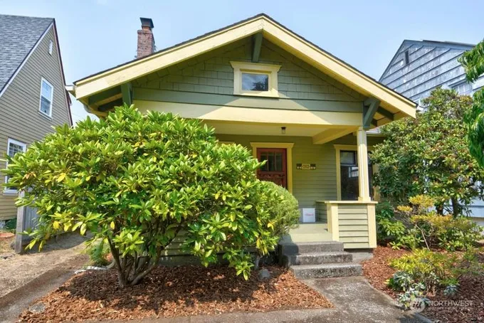 202 18TH AVE SE, Olympia, WA 98501 Single Family Residence For Sale  MLS# 2154687