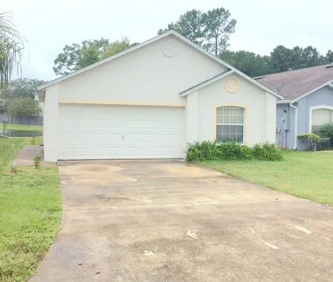 56751823  8440 Oak Crossing Dr W for Sale