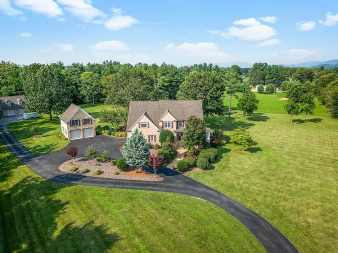 51 KOLB CIR, WAYNESBORO, VA 22980 Single Family Residence For Sale  MLS# 644154