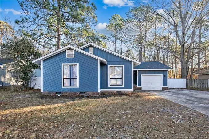 7049 CALAMAR DR, Fayetteville, NC 28314 Single Family Residence For Sale  MLS# LP719498