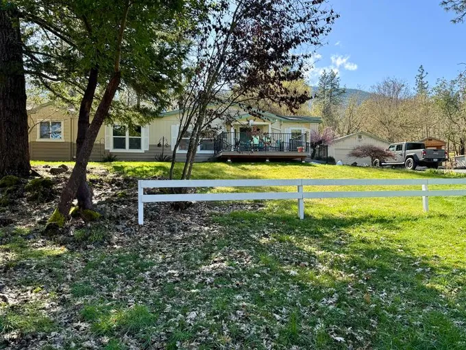 1490 Grays Creek Road, Grants Pass OR 97527 for Sale