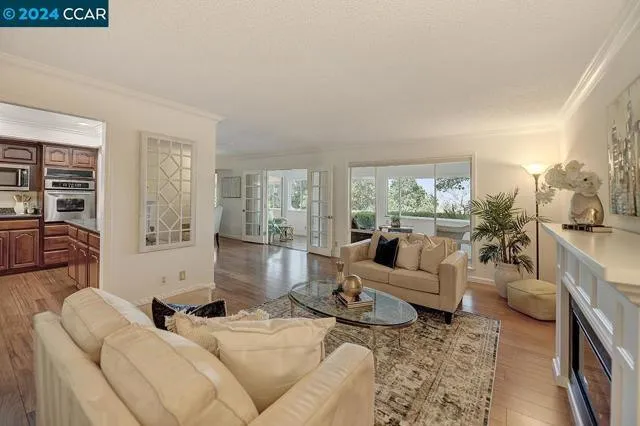 3120 Ptarmigan Dr 2, Walnut Creek CA 94595 for Sale