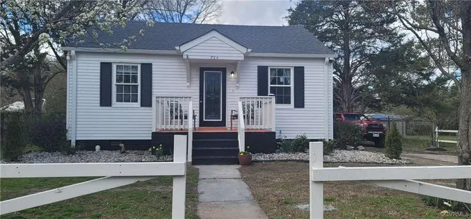 724 Yorkshire Dr, Richmond, VA 23224  628985513 for Sale