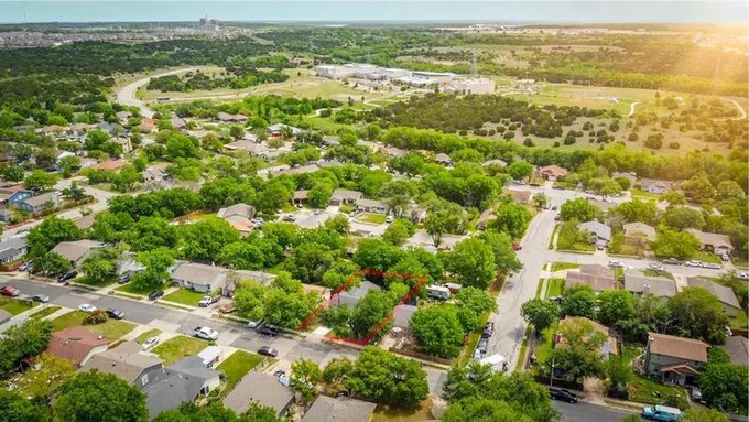 6913 SHANNON DR, Austin, TX 78724 Single Family Residence For Sale  MLS# 3947807