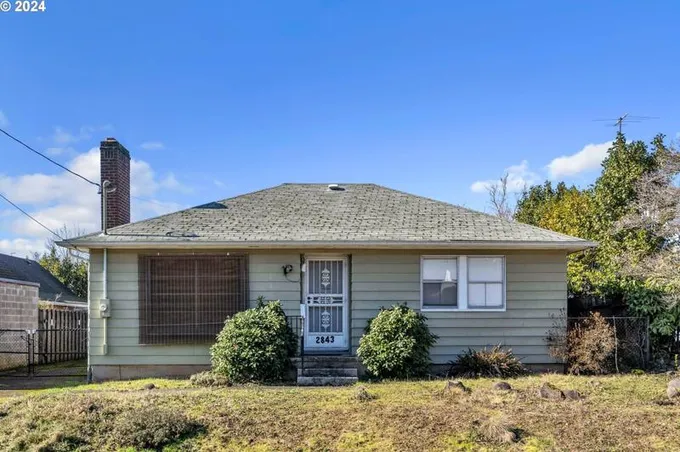 2843 SE 74th Ave, Portland, OR 97206 - MLS 24338364 for Sale