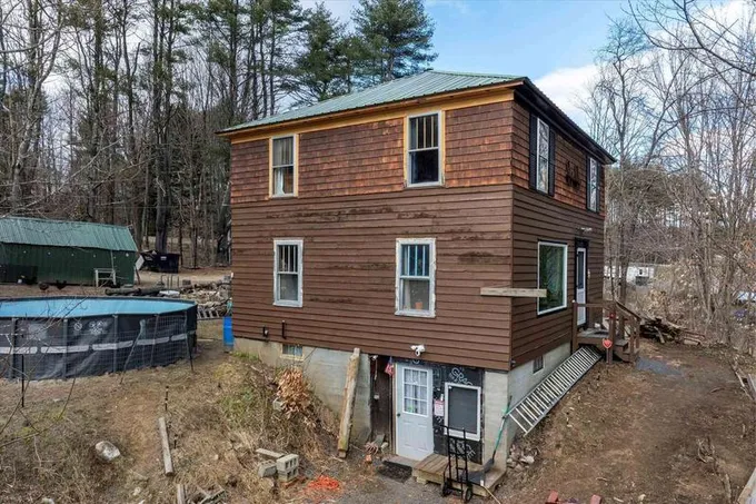 11 Berry Road, Springfield, VT 05150  627881340 for Sale