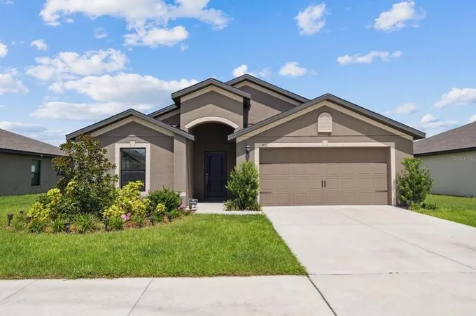 1512 Swan Lake Cir, Dundee, FL 33838 - MLS O6153653 for Sale