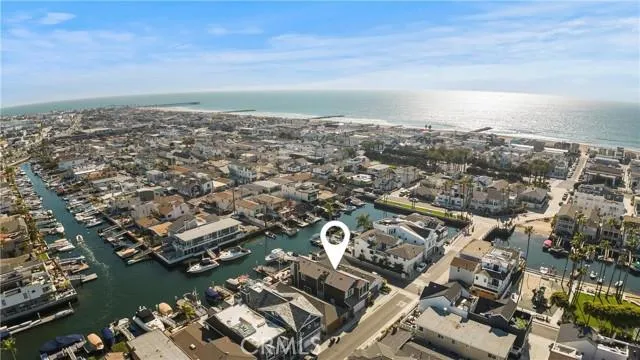 402 38th, Newport Beach CA 92663 for Sale