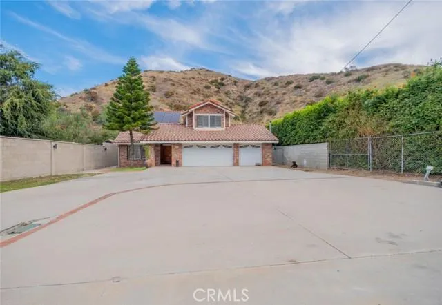 9653 La Tuna Canyon, Sun Valley CA 91352 for Sale