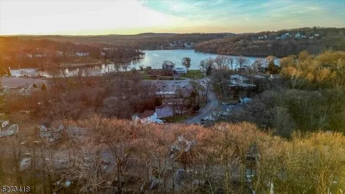 30 Shawnee Ave, Rockaway, NJ 07866  628858877 for Sale