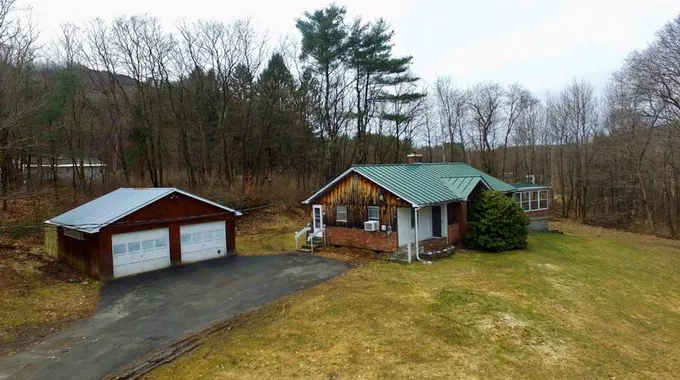 159 Estey Ln, Windsor, VT 05089 - MLS 4987177 for Sale