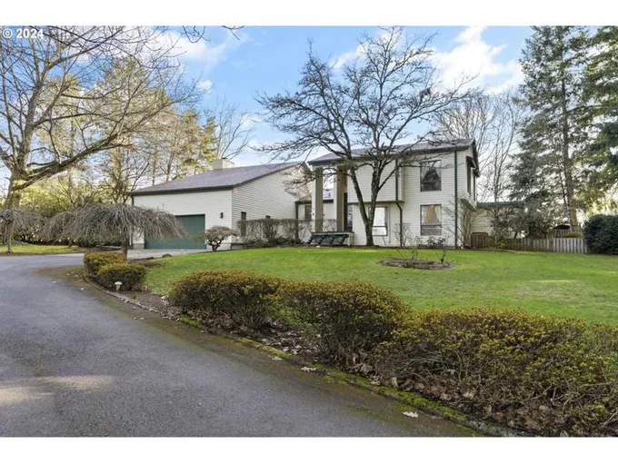 35300 SE KELSO RD, Boring, OR 97009 Single Family Residence For Sale  MLS# 24370279