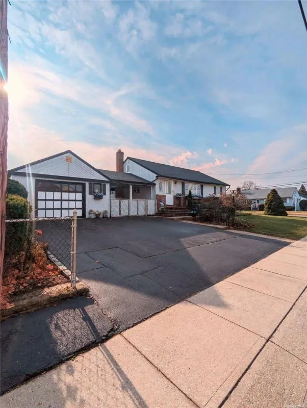 149 MAPLE AVE, Bethpage, NY 11714 Single Family Residence For Sale  MLS# 3523596