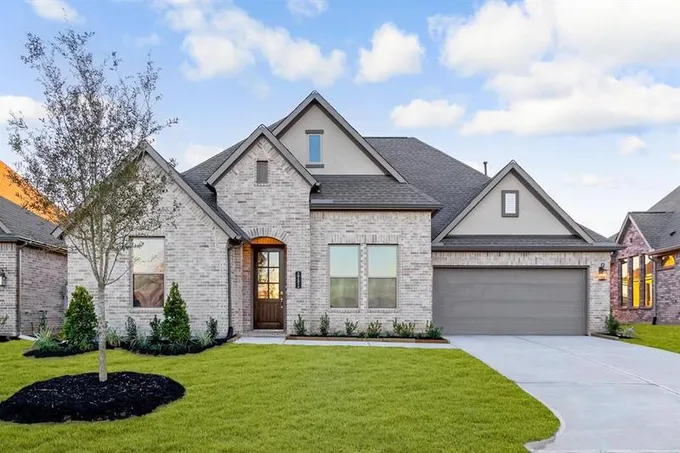10131 Lehman Drive, Willis, TX 77318 for Sale