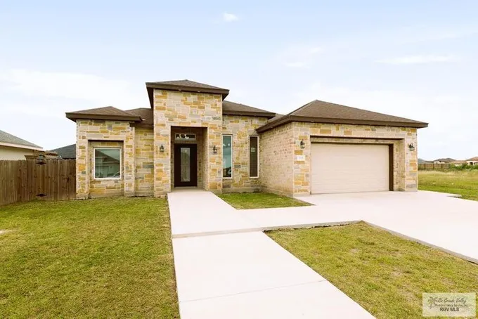 139 Heron Dr, LOS FRESNOS, TX 78566 for Sale