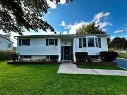 Medford, Suffolk County, NY House for sale Property ID: 418109682