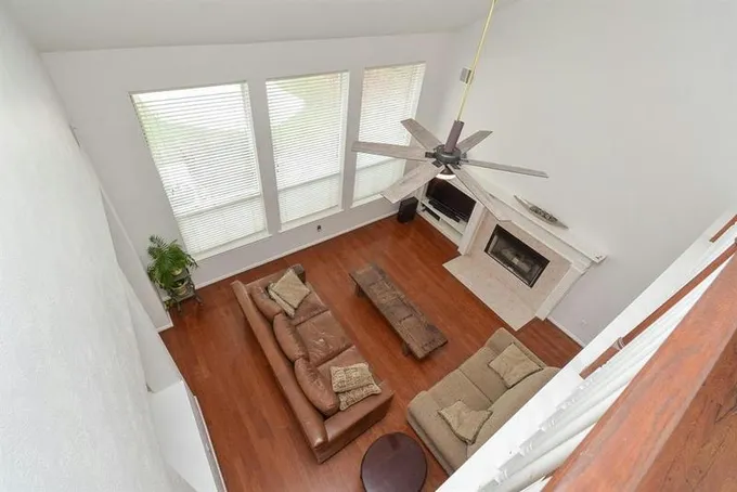 9010 NEWBURGH DR, Houston, TX 77095 Single Family Residence For Sale  MLS# 54460089
