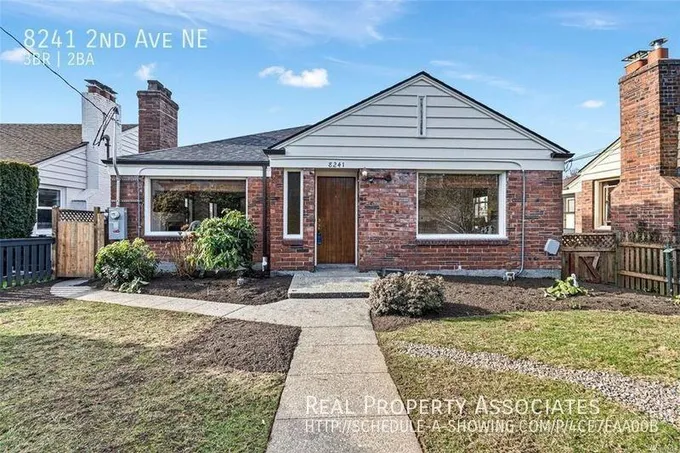 Maple Leaf Home  8241 2nd Ave Ne for Sale