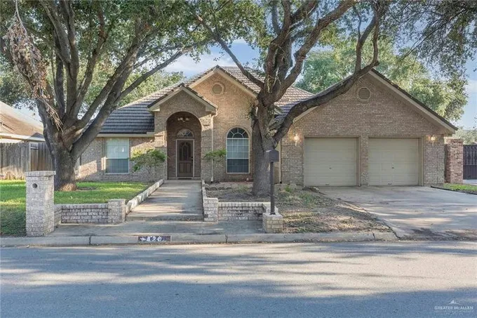 420 LARK AVE, Mc Allen, TX 78504 Single Family Residence For Sale  MLS# 414745