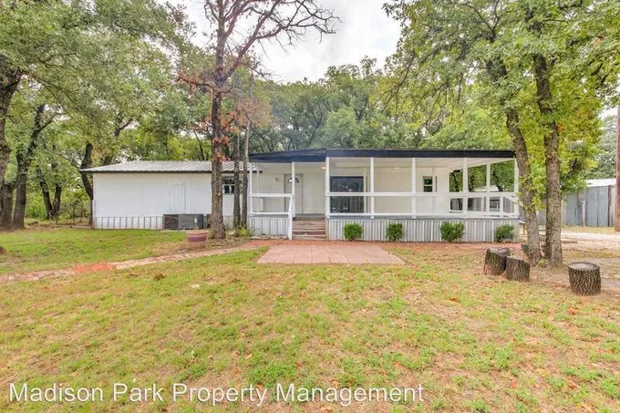 5617 Gee Road for Sale