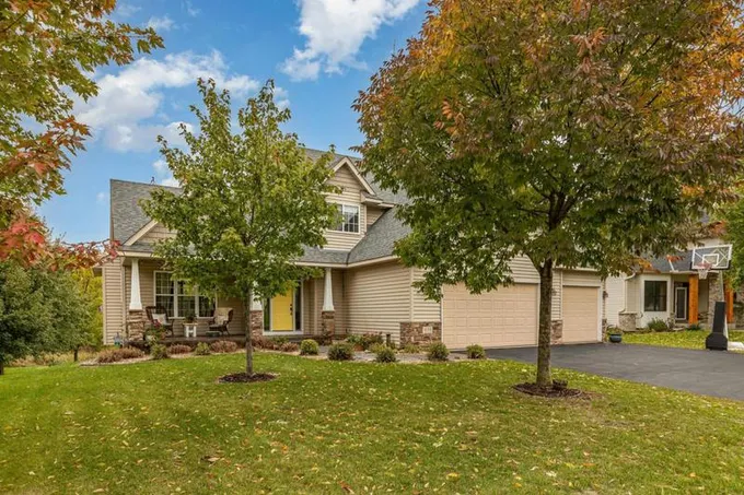 1115 PARK LN SE, New Prague, MN 56071 Single Family Residence For Sale  MLS# 6488351