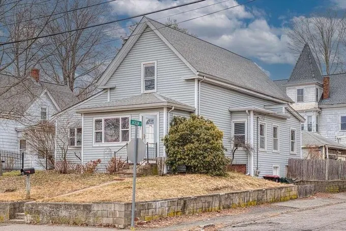 198 Perkins Ave, Brockton, MA 02302  627863945 for Sale