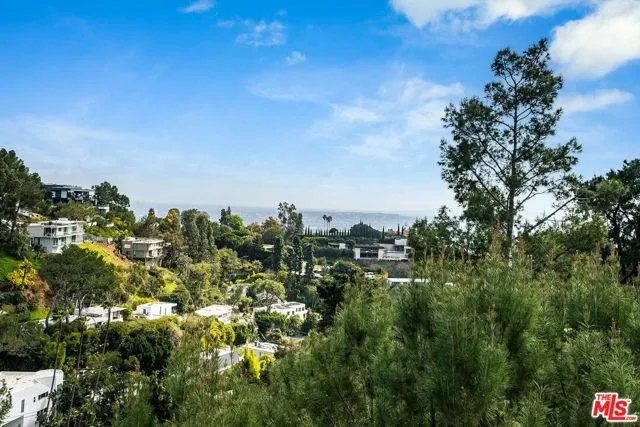 9234 Kinglet, Los Angeles CA 90069 for Sale