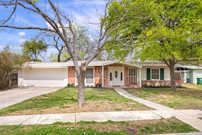 2815 BENT BOW DR, San Antonio, TX 78209-3010 for Sale