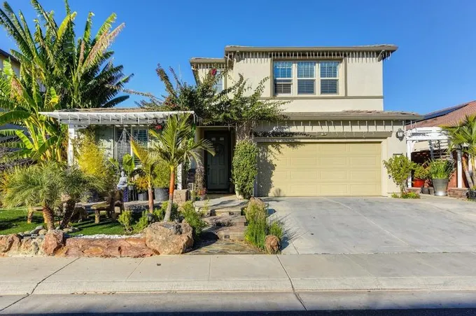 9173 W Buckeye Way, Sacramento, CA 95829 - MLS 223116687 for Sale