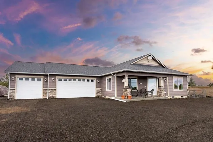 19617 West Johnson Lane, Nine Mile Falls, WA 99026 for Sale