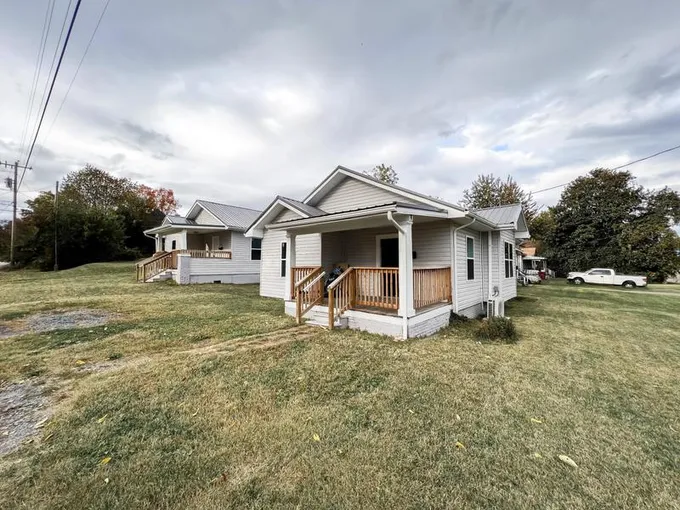 300 New Street, Unit 302, Johnson City, TN 37601 for Sale
