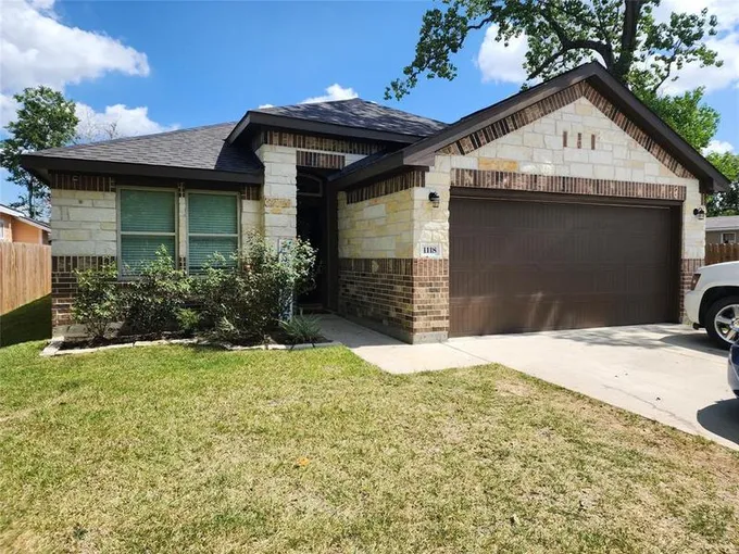 1118 Riggs Street, Baytown, TX 77520 for Sale
