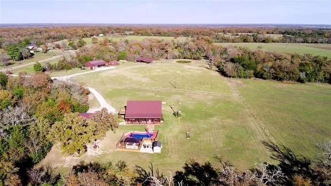 218 Lcr 793, Groesbeck, TX 76642 for Sale