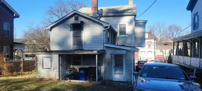 77 MONTGOMERY ST, Poughkeepsie, NY 12601 Single Family Residence For Sale  MLS# HM419903