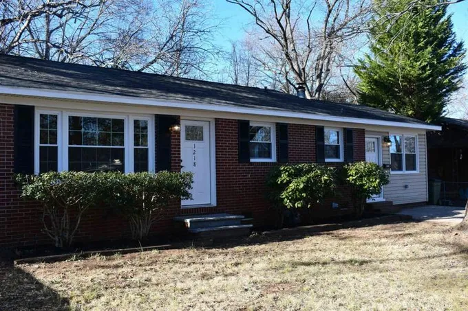1218 S PETTY ST, Gaffney, SC 29340 Single Family Residence For Sale  MLS# 308099