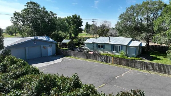505 Hwy 20 N, Hines, OR 97738  620236598 for Sale