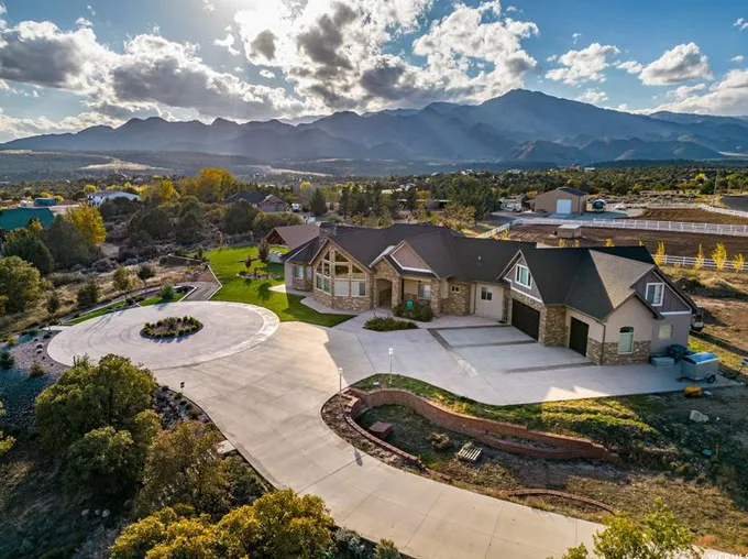 2082 S Old Hwy 91, New Harmony, UT 84757 - MLS 1965178 for Sale