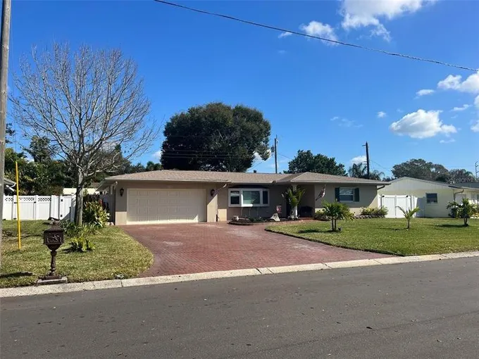 2156 University Court, Clearwater, FL 33764 for Sale