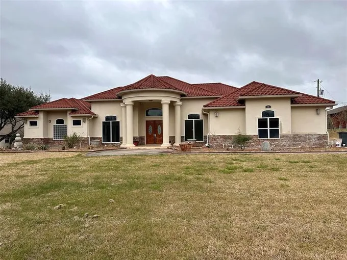 60 Windy Acres Rd, Brenham, TX 77833  MLS# 37184926 for Sale
