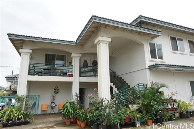 94-341 Kahuahele Street, Waipahu HI 96797 for Sale