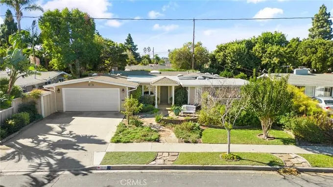 2375 Colgate, Costa Mesa, CA 92626  MLS# NP23214767 for Sale