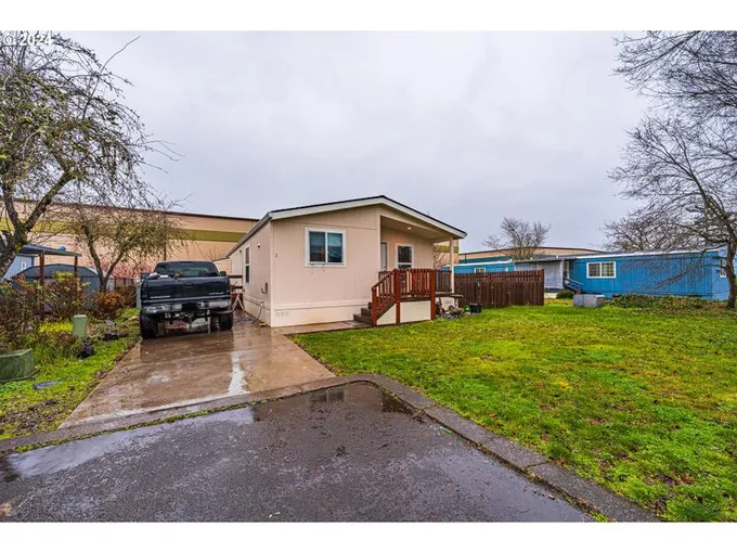 1415 S BERTELSEN RD 2, Eugene OR 97402 for Sale