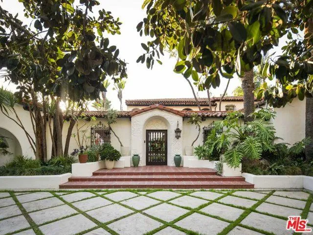 1013 N Roxbury, Beverly Hills CA 90210 for Sale