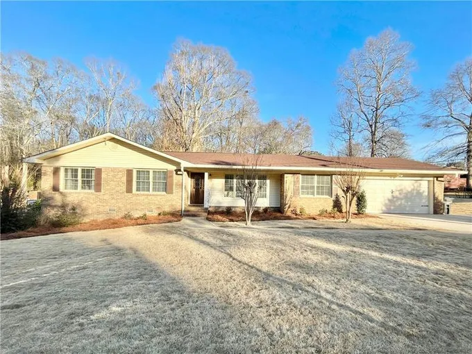 1511 TERRACE CT, OPELIKA, AL 36801 Single Family Residence For Sale  MLS# 168795