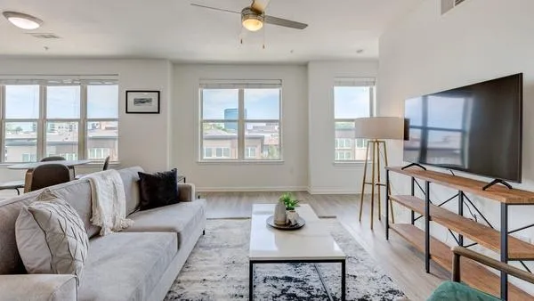 Rent The Gentry on M Streets #3303 in Dallas, TX - Landing