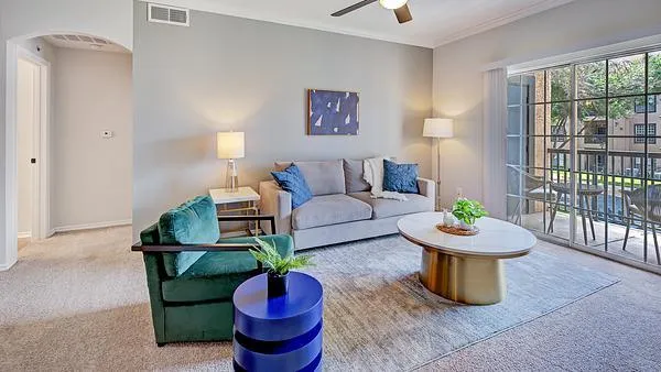 Rent Dixon at Stonegate #3527 in Fort Worth, TX - Landing