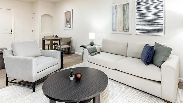 Rent Griffis Mission Valley #467 in San Diego, CA - Landing